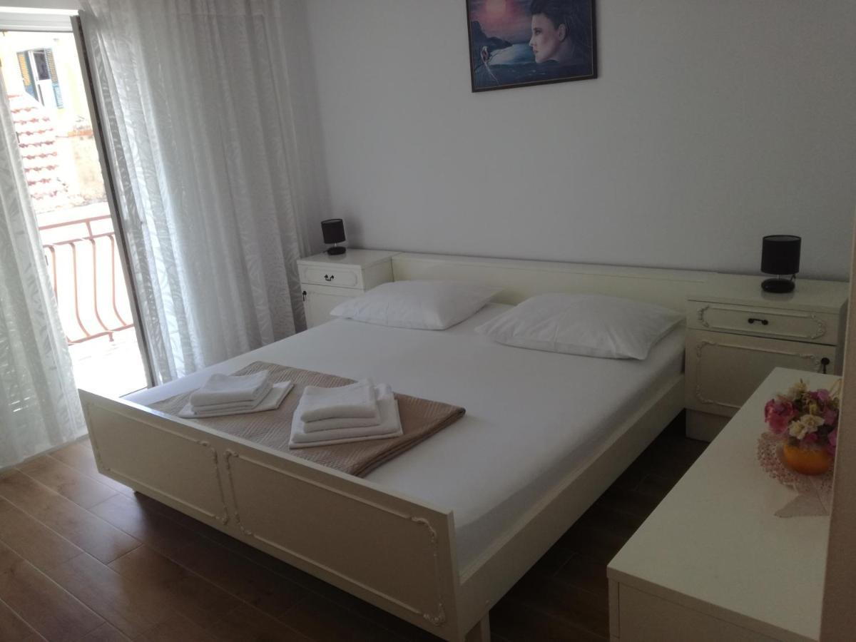 Apartments Culav Makarska Exterior photo